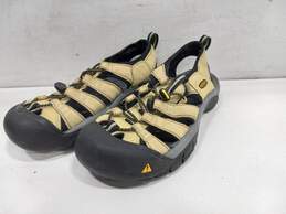 Men's Yellow Sandal Shoes Size 9