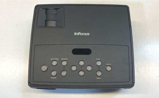 InFocus Projector Model IN112a image number 3