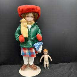Pair Of Norman Rockwell The Danbury Mint "Young Ladies" Dolls In Box alternative image