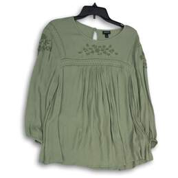 Torrid Womens Green Pleated Embroidered Round Neck Tunic Blouse Top Size 1 Plus