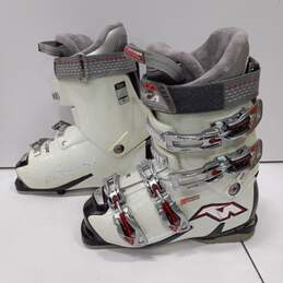 Women's Off White Nordica Olympia Ski Boots Size 240-245/285mm alternative image
