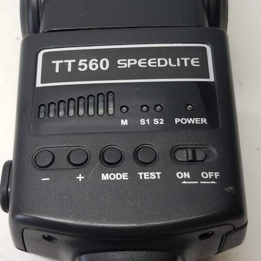 Neewer TT560 Speedlite Camera Flash image number 3