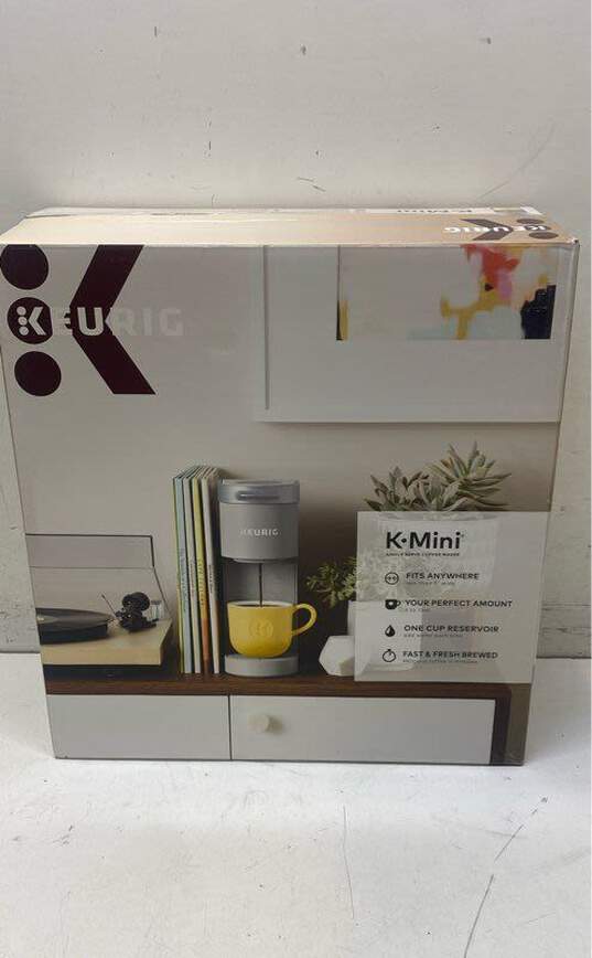 Keurig K-Mini Plus Single Serve K-Cup Pod Coffee Maker, Studio Gray image number 6