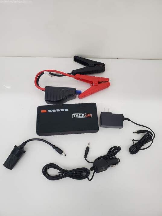TACKLIFE T6 QUICK CHARGE 12V BATTERY BOOSTER image number 3