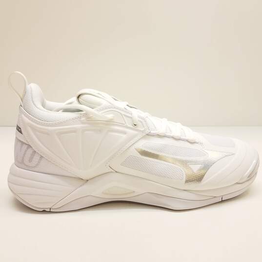 Mizuno Wave Momentum 2 Volleyball Women's Shoes White Size 8.5 image number 2