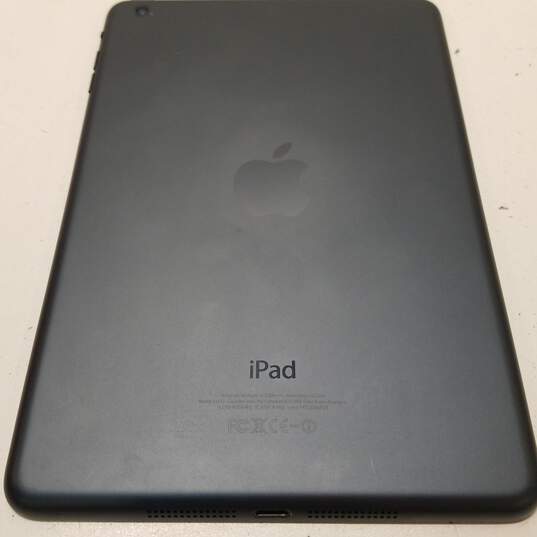 Apple iPad Mini (A1432) 1st Generation - Black image number 6