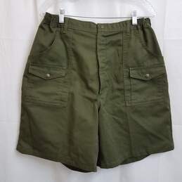 Vintage army green military cargo shorts men's 36
