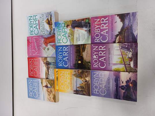 Lot of Robyn Carr Romance Novels image number 2
