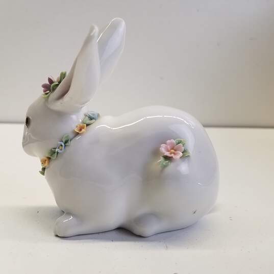 Lladro Porcelain Sculpture Attentive Floral Rabbit Figurine image number 2