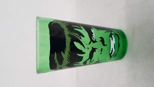 Marvel Incredible Hulk Toon Tumbler Glass 16 Oz image number 3