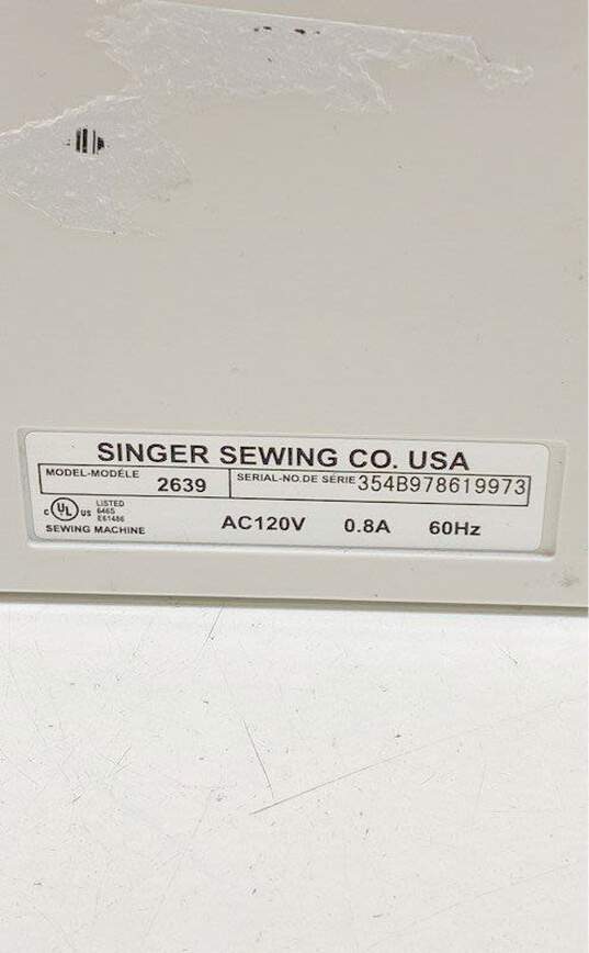 Singer 2639 80 Stitch Sewing Machine image number 7