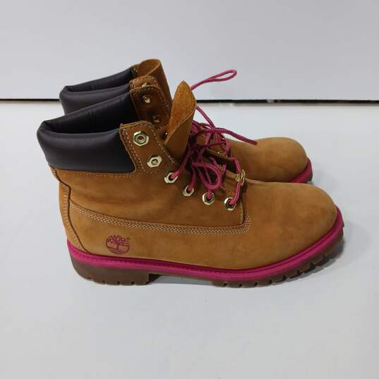 Timberland Women's Beige & Pink Boots Size 7 image number 2