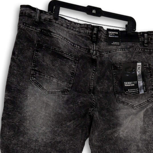 NWT Mens Black Denim Dark Wash Distressed Pockets Skinny Jeans Size 48/34 image number 4