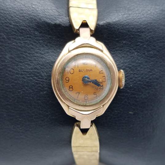 Vintage Bulova F467760 Stainless Steel Watch image number 1