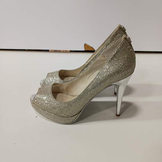 Women's Michael Kors Silver Glitter Open Toe Heels 7.5M image number 3