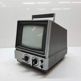 Panasonic Quintrix II Solid State 7in Color TV Model CT-778 alternative image