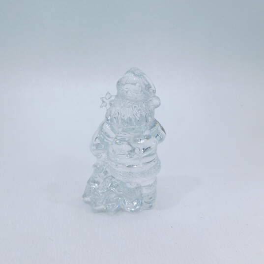 Waterford Crystal 5th Edition Santa Brings the Tree Figurine image number 4