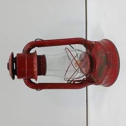 Vintage Dietz No. 2 Blizzard Red Lock-Nob Globe Kerosene Lantern alternative image