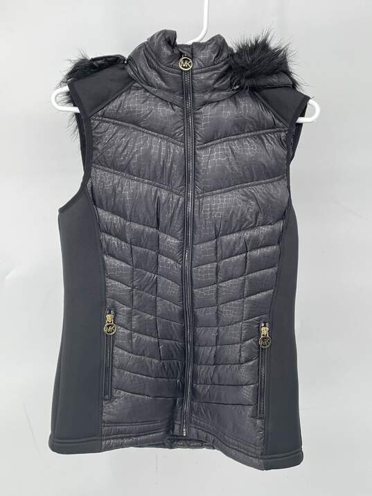 Womens Black Sleeveless Fur Hooded Puffer Vest Size S W-0528763-I image number 1