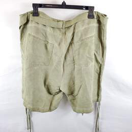 Yest Women Olive Green Twill Shorts Sz 14 NWT alternative image