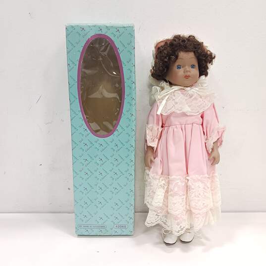 Vintage "Cassandra" Porcelain Doll #42065 IOB image number 1