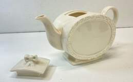 I. Godinger & Co. Oval Tea Pot with 2 Creamers 3pc Ceramic Ivory White Tableware alternative image