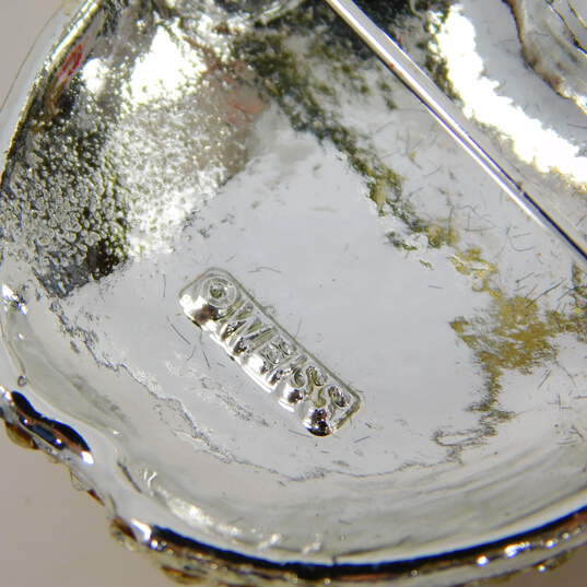 Vintage Weiss Silvertone Icy Clear Rhinestones Apple Fruit Brooch 18.5g image number 4
