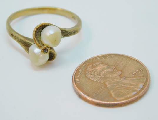 Vintage 10K Yellow Gold Pearl & Spinel Bypass Ring 2.8g image number 3