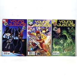 DC Young Justice Comic Books alternative image