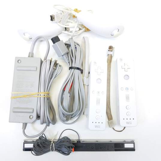 Nintendo Wii Console W/ Accessories IOB image number 6