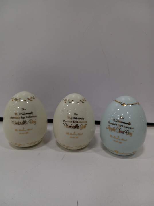7 M.J. Hummel Porcelain Egg Collections Bundle image number 3