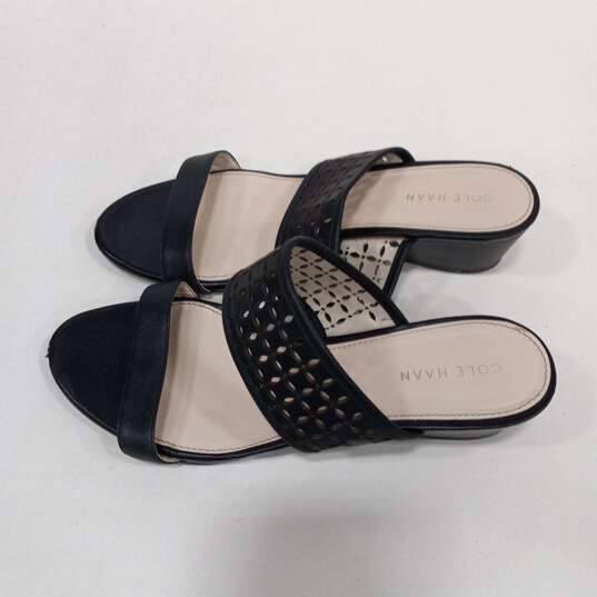 Womens Black Beige Slip On Open Toe Wedge Heel Slide Sandals Size 6.5 B image number 3