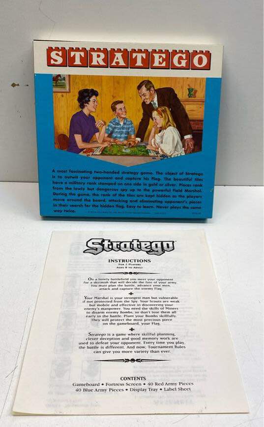 Milton Bradley Stratego 1977 Board Game image number 4