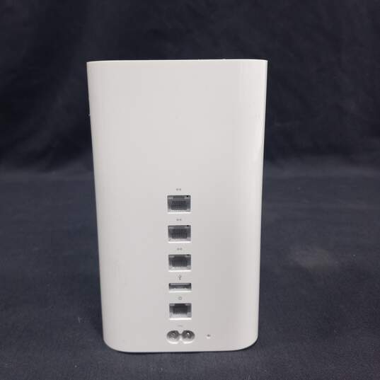 Apple Airport Extreme Wireless Router Model A1521 image number 4