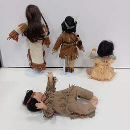 Bundle of 4 Vintage Native American Porcelain Dolls alternative image