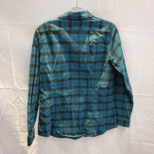Filson Cotton Plaid Button Up Flannel Shirt Size M image number 2
