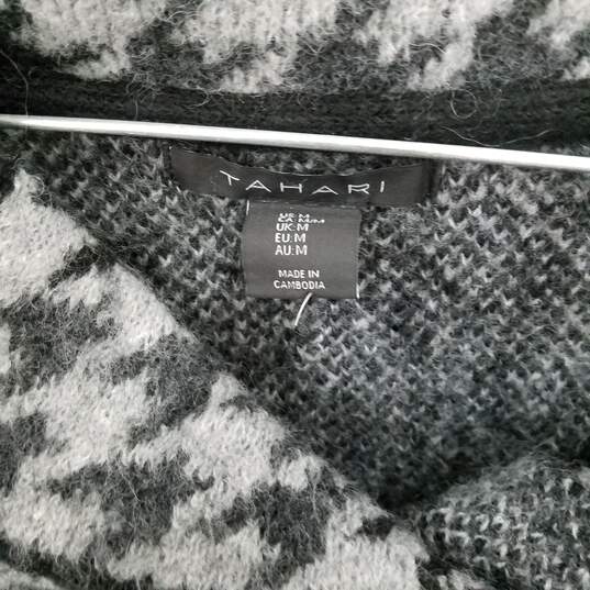 Tahari Houndstooth Sweater Size Medium image number 4