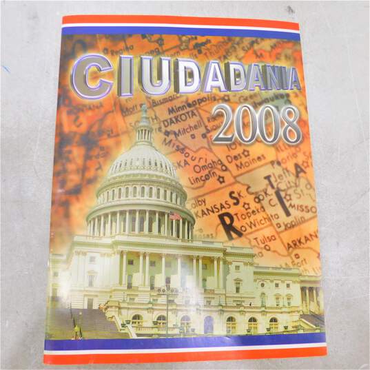 Ciudadania 2008 Disc/Booklet and Talk Phonics American English Pronunciation Course Disc (Sealed) image number 3