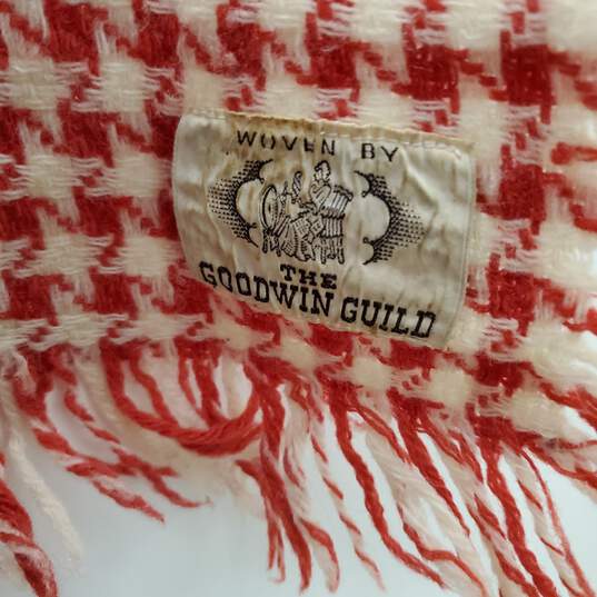 Vintage Circa 1950 Goodwin Guild Woven Wool Red White Houndstooth Picnic Blanket image number 4