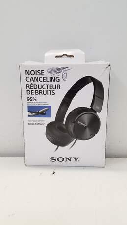 Bundle of 3 Assorted Sony Headphones alternative image