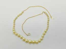 14K Yellow Gold Graduated Pearl Necklace 6.8g alternative image