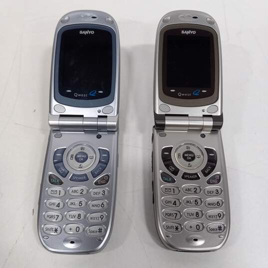 Pair of Vintage Qwest Flip Phones image number 2