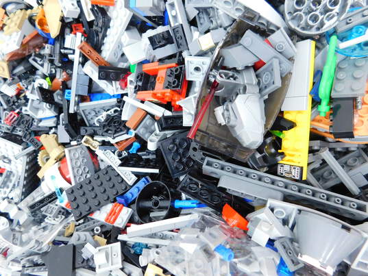 10.8 LBS LEGO Star Wars Bulk Box image number 4