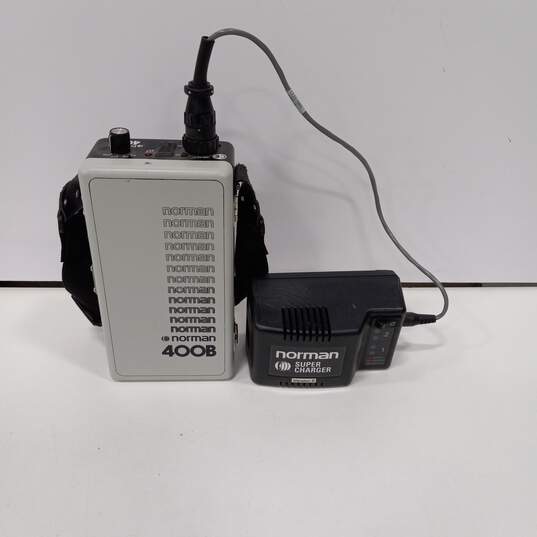 Norman 400B Portable Flash Lighting Kit image number 1