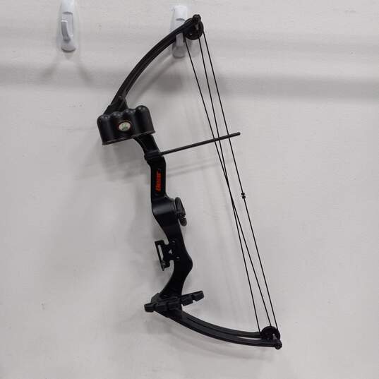 Bear Black Compound Bow image number 1