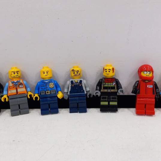 Assorted Lego City Minifigs image number 4