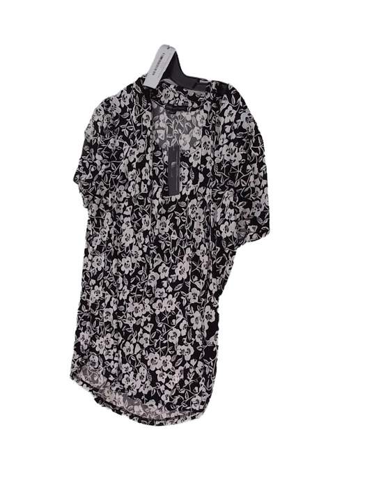 NWT Womens Black White Floral Short Sleeve Blouse Top Size Large image number 3