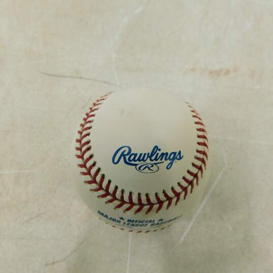 HOF Frank Thomas Autographed Baseball Chicago White Sox image number 2