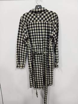 Duluth Free Swingin' Flannel Long Sleeve Plaid Pattern Sweater Dress Size Medium alternative image