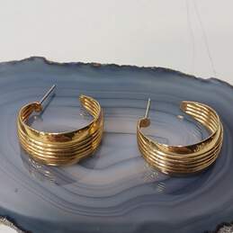 Bundle of Assorted Gold Toned Fashion Jewelry alternative image